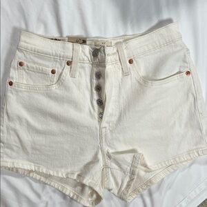 Levi's High Waist Cream Shorts